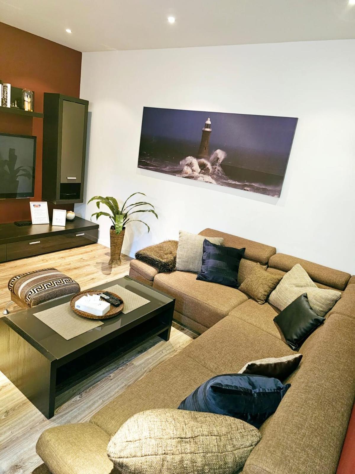 Modern 2 Bedroom Apartment In The City Centre Riga Dış mekan fotoğraf